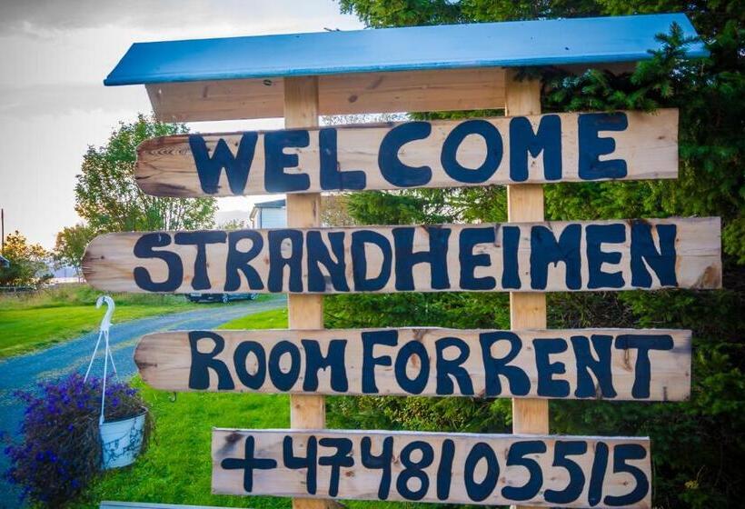 تختخواب و صبحانه Strandheimen Guesthouse