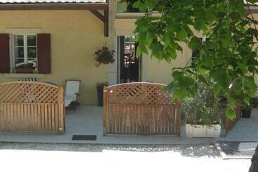 Bed & Breakfast Aux Enges