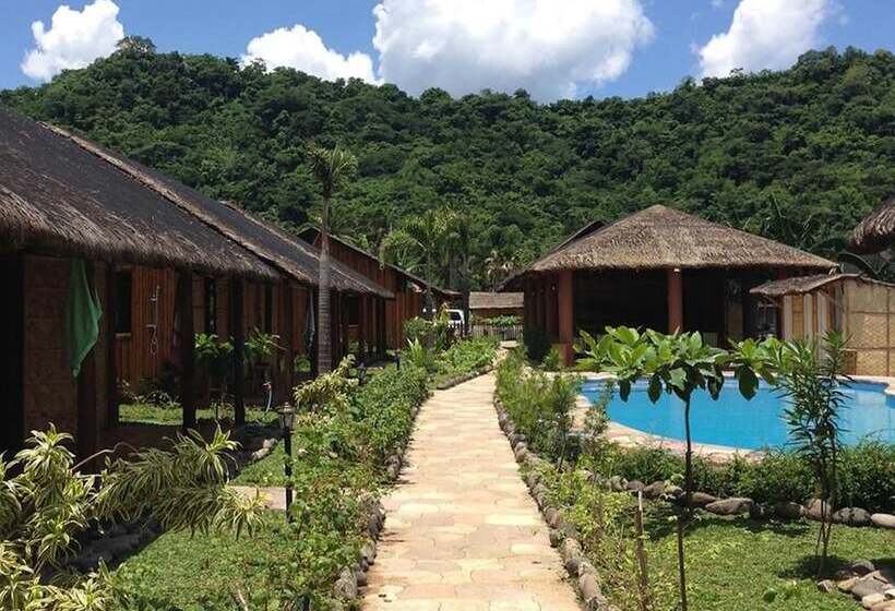 Calayo Beach Resort