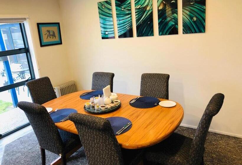 Hokitika   Blue Spur Bed And Breakfast