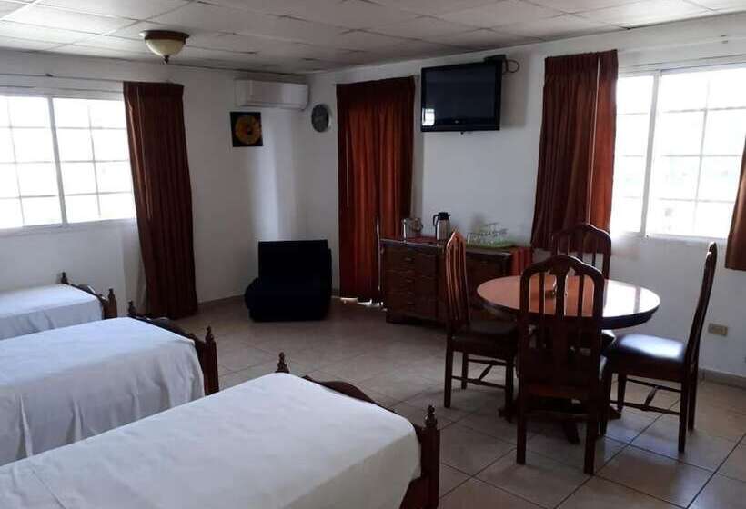 Fotos del hotel California Panama:  8