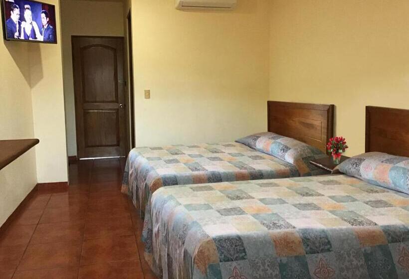 هتل Huatulco Máxico