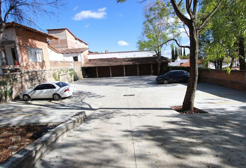 فندق Real Carretero