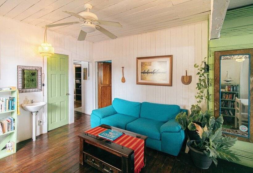 Saigon Bay Bed & Breakfast