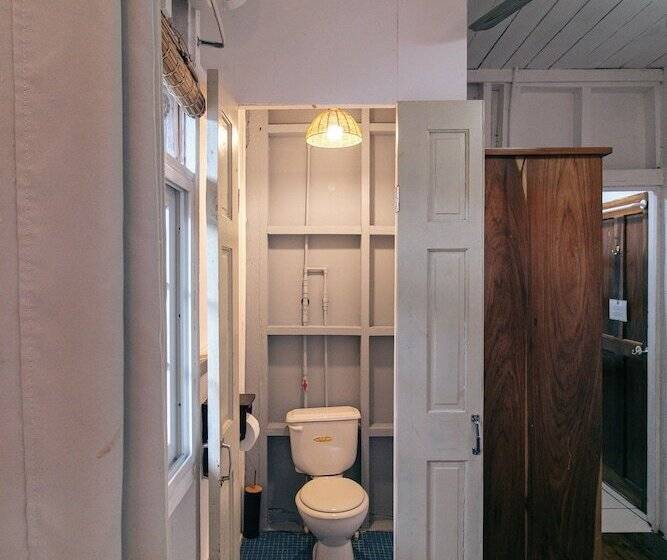 Saigon Bay Bed & Breakfast