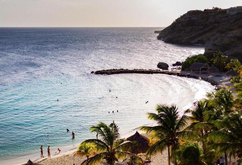 هتل The Reef - Blue Bay Golf & Beach Resort
