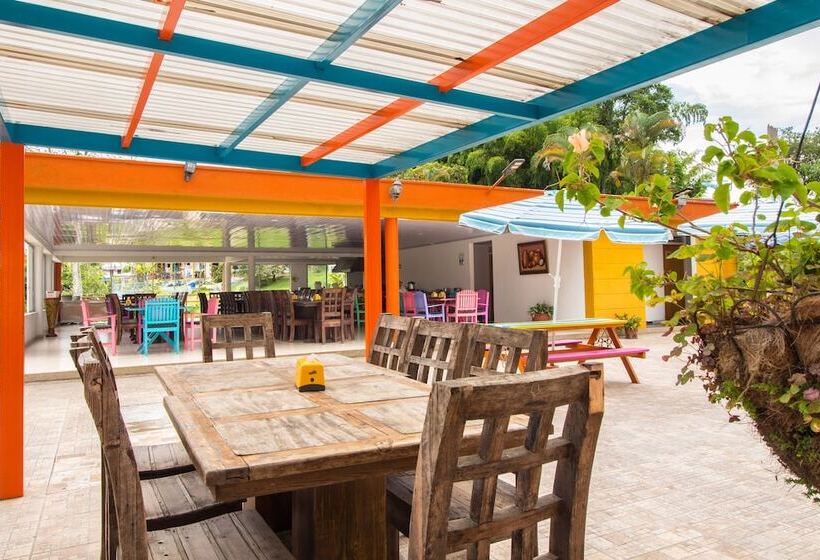 مبيت وإفطار De La Vega Hotel Campestre
