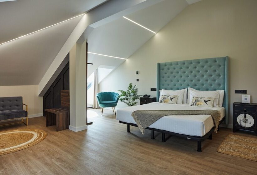 فندق Apartamentos Silken Fontibre Iberia Spa