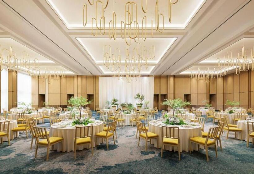 هتل Courtyard By Marriott Fukui
