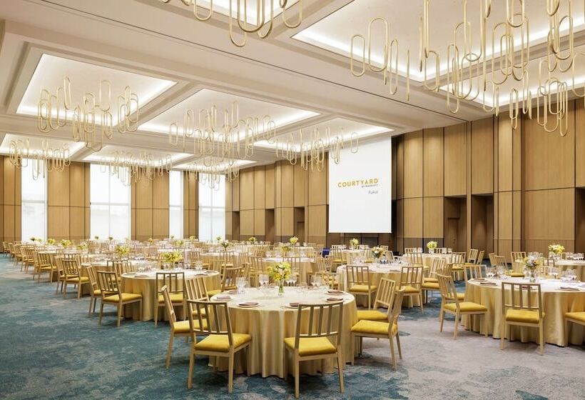 هتل Courtyard By Marriott Fukui