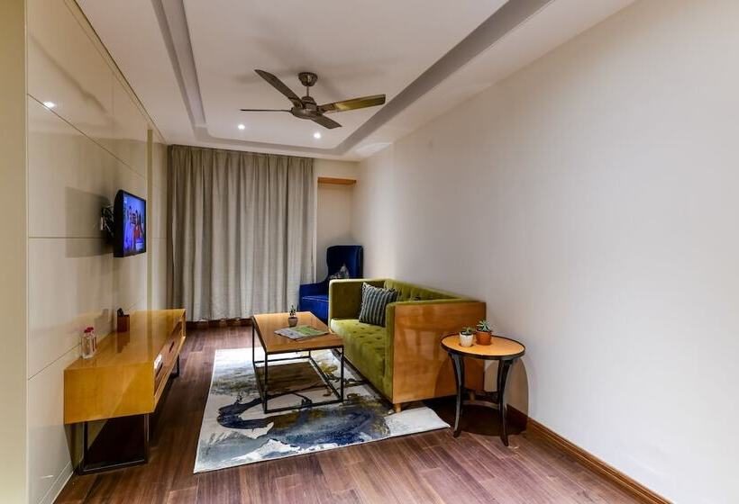 בית מלון כפרי Express11