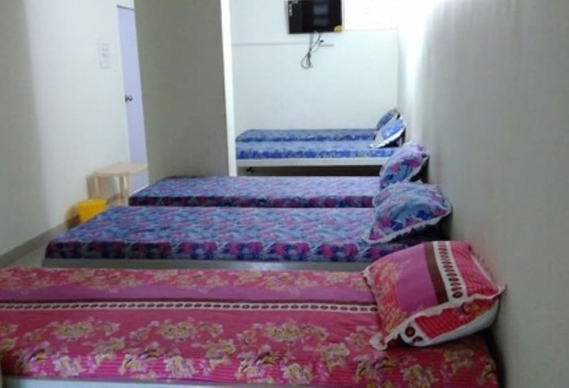 Отель Golden & Guest House