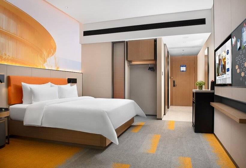 Отель Hampton By Hilton Foshan Beijiao