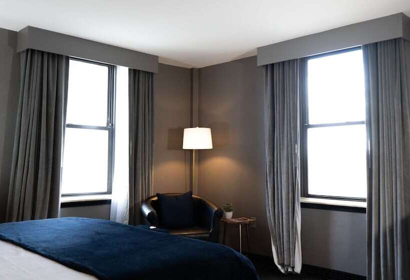 هتل Roomza Inner Harbor At Lord Baltimore