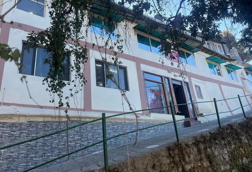 هتل Amar Guest House