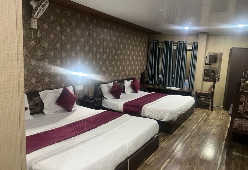 هتل Amar Guest House