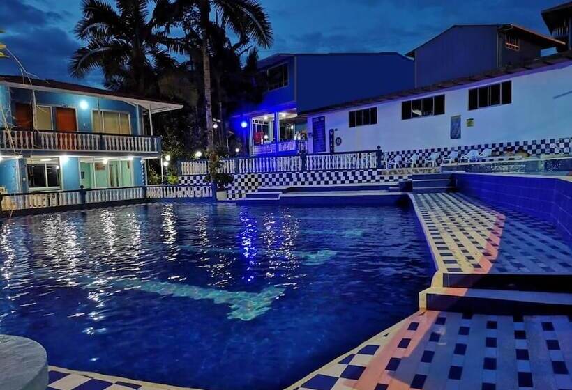 Отель Villaloren Club Social Y Deportivo