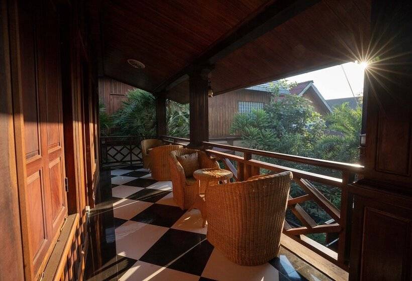 Luangsay Inn