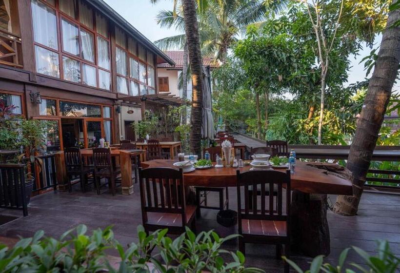 Luangsay Inn
