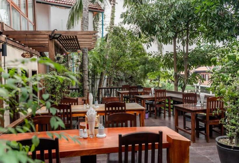 Luangsay Inn