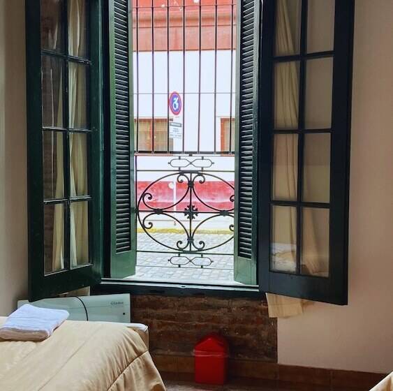 پانسیون Casa En El Encantador San Telmo 8 Habitaciones