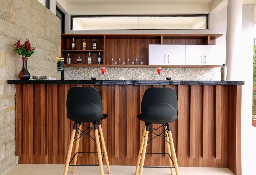 مبيت وإفطار Villa Luna