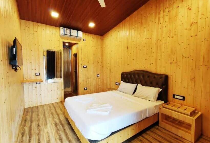 Отель Arya Resort & Spa