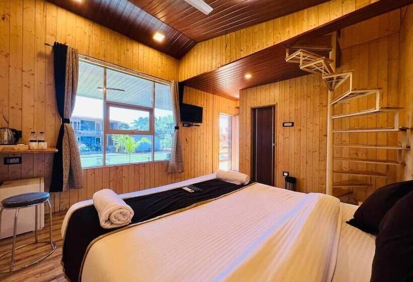فندق Arya Resort & Spa