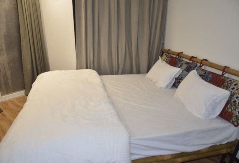 فندق Avanti Kalagram