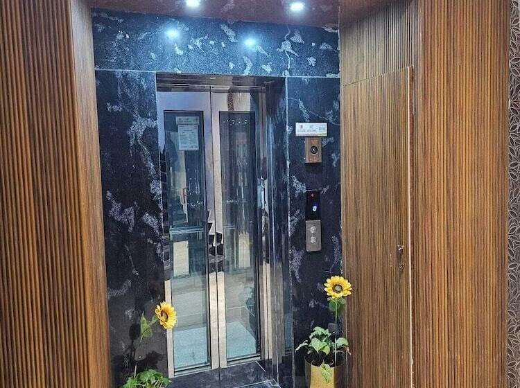 ホテル Blue Lemon