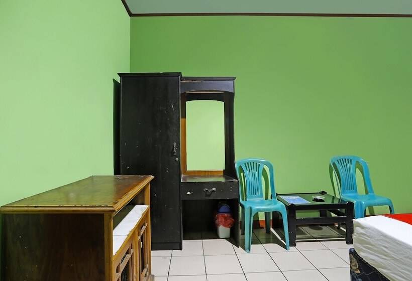 هتل Bone Indah By Oyo Rooms