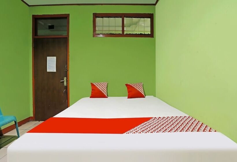 هتل Bone Indah By Oyo Rooms