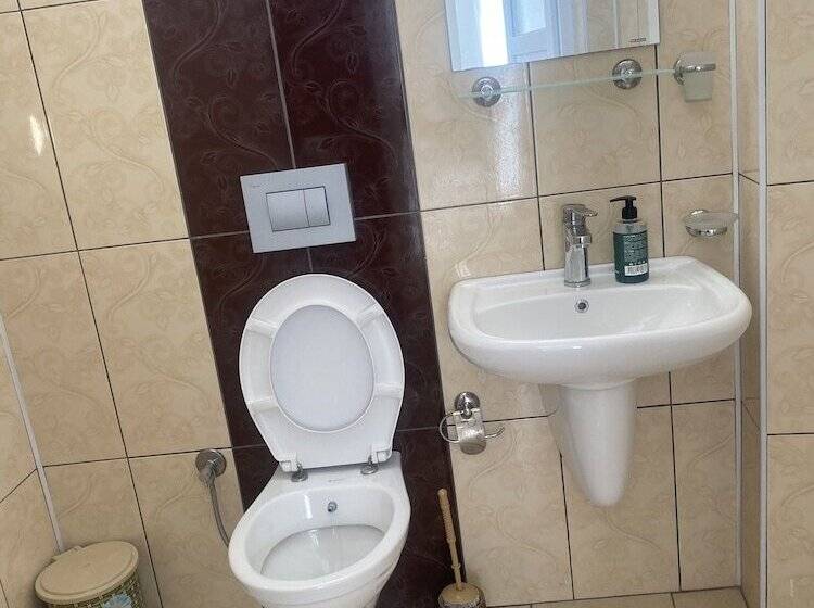 Otel Can