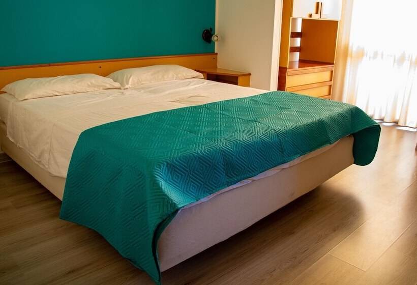 فندق Ristorante Colibrì