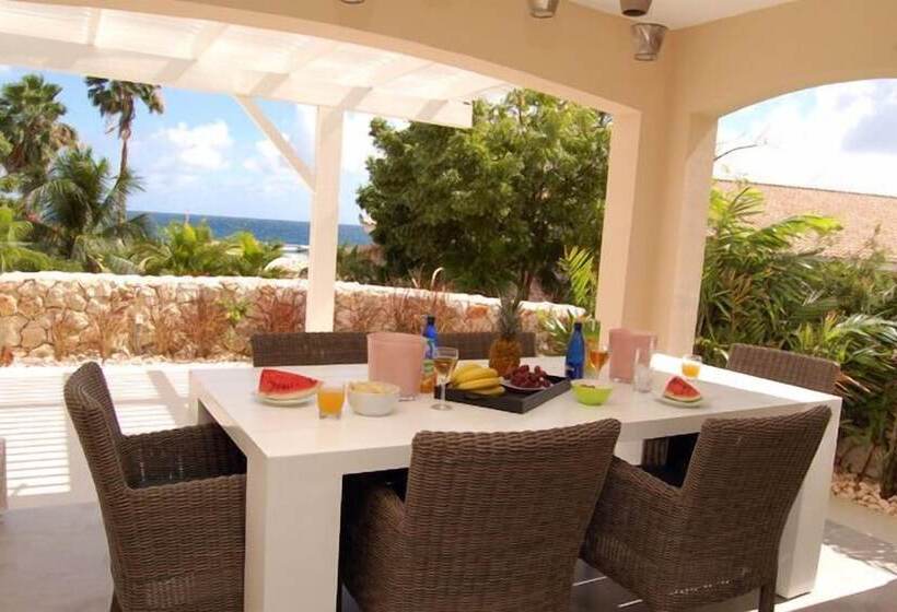 هتل Ocean Resort Apartment Pelican