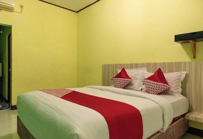 هتل Evergreen Homestay By Oyo Rooms