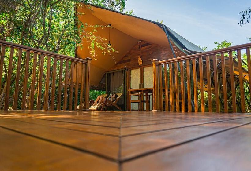 Отель Leopard Reach Yala By Seven Angels