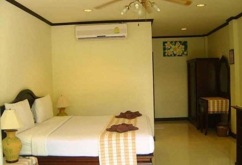 هتل Lucky Mother Bungalow 2 Chaweng Beach