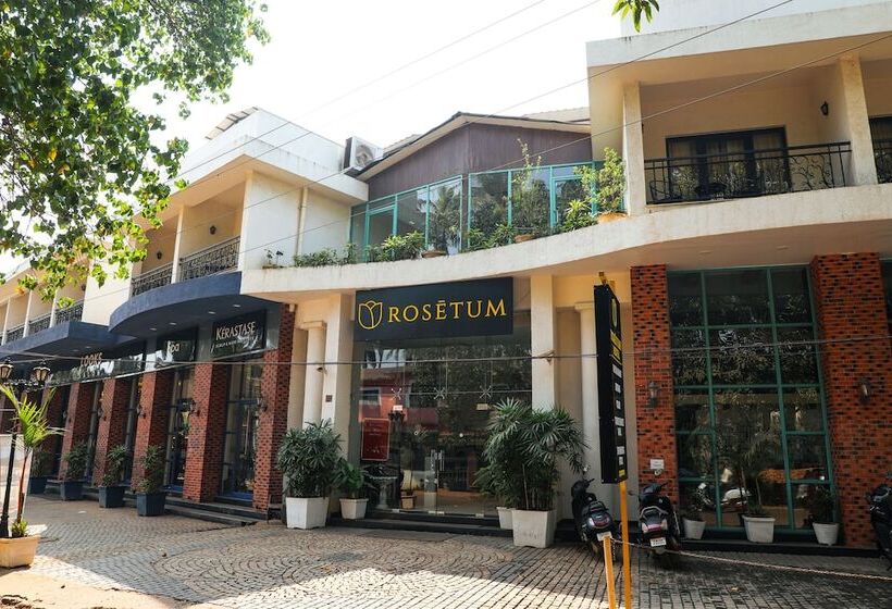 هتل Rosetum Anjuna