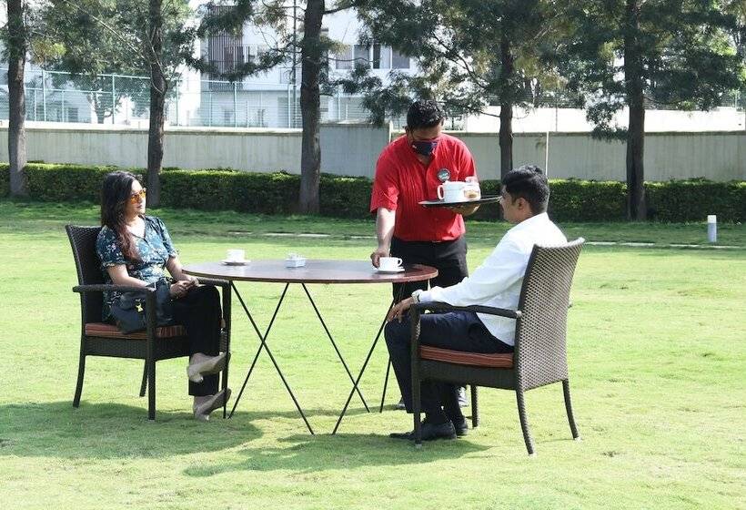 酒店 Spree Resort At Century Wintersun