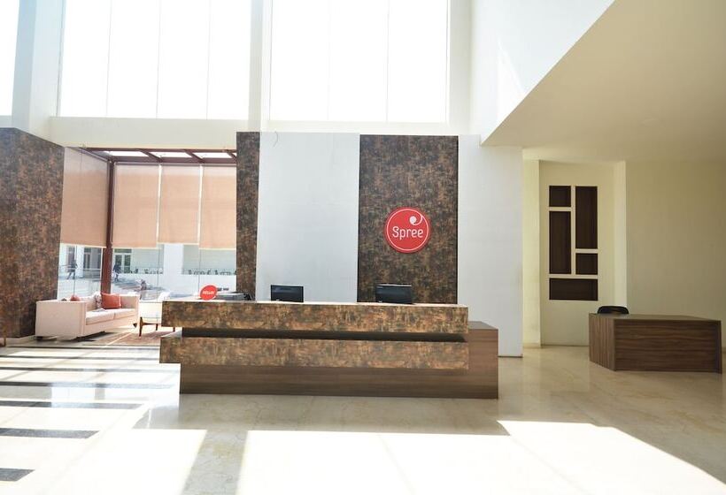 酒店 Spree Resort At Century Wintersun