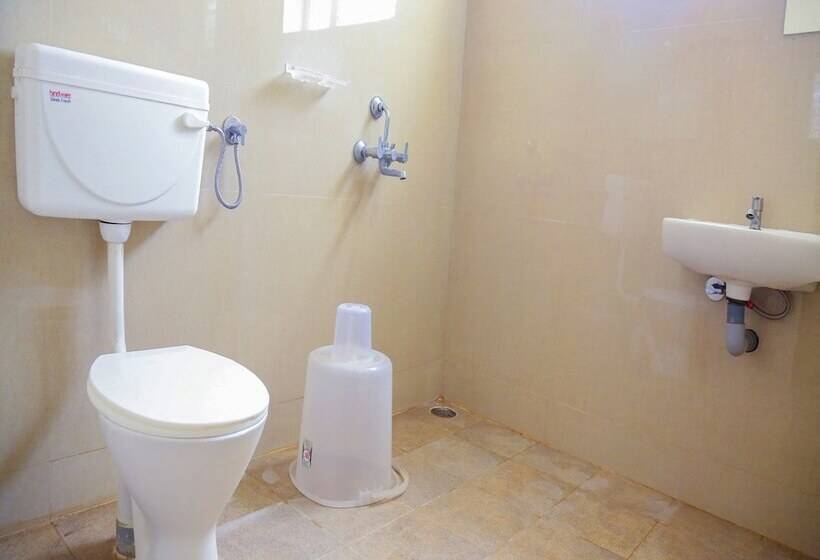 هتل Sri Manis Residency