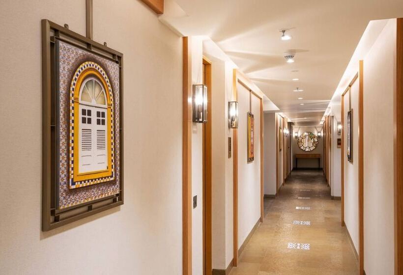 هتل The Astor Goa