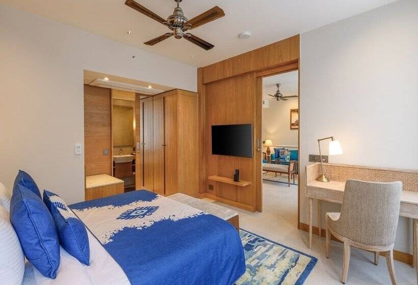 هتل The Astor Goa