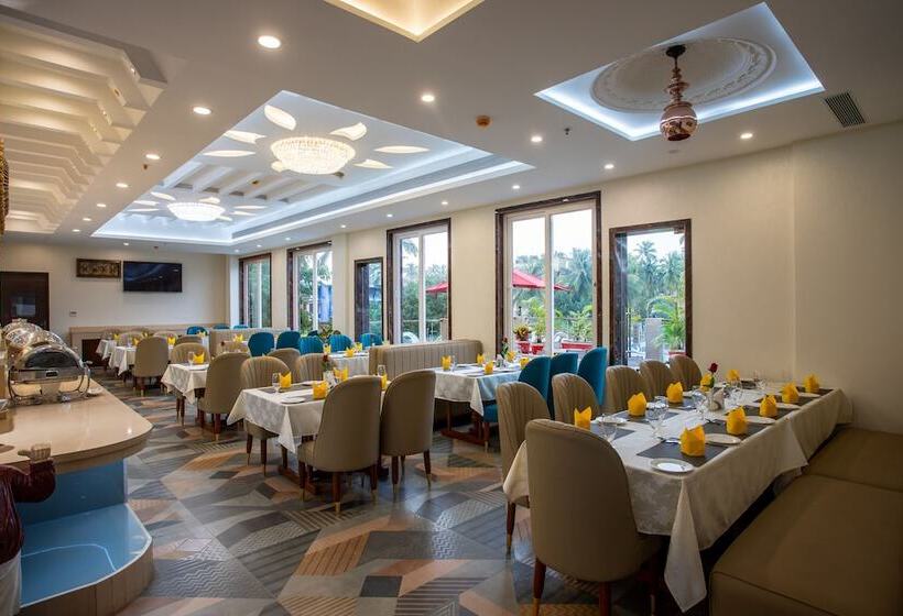 هتل The Avenue Grand