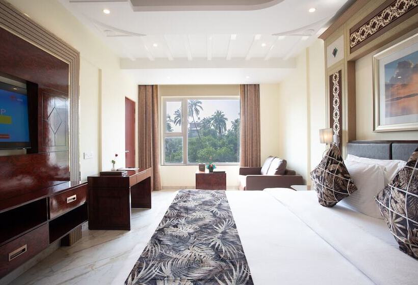 هتل The Avenue Grand