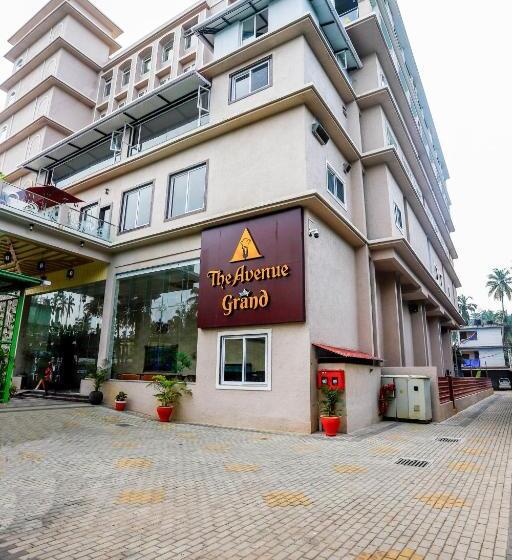 هتل The Avenue Grand