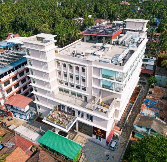 هتل The Avenue Grand