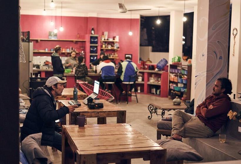 La Ventana Hostel