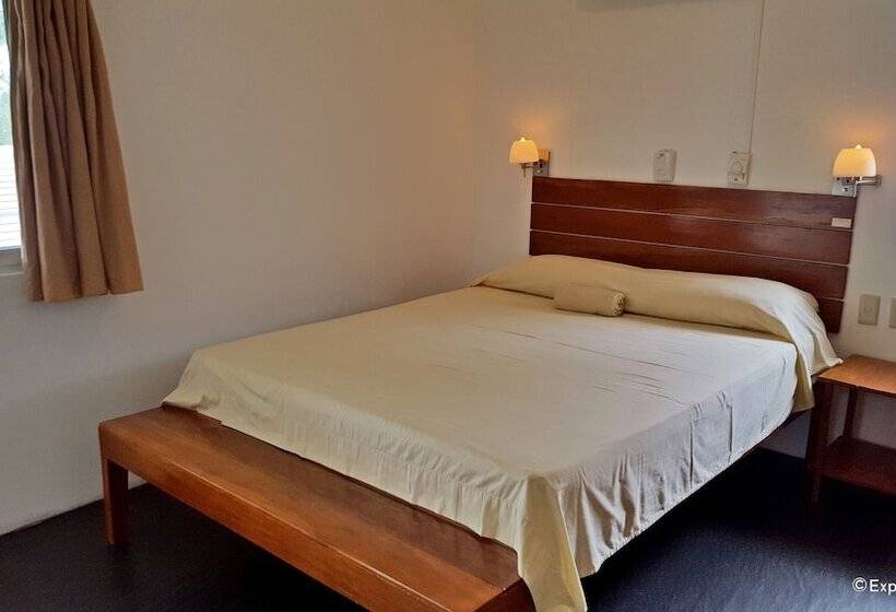 Marpas Apartments